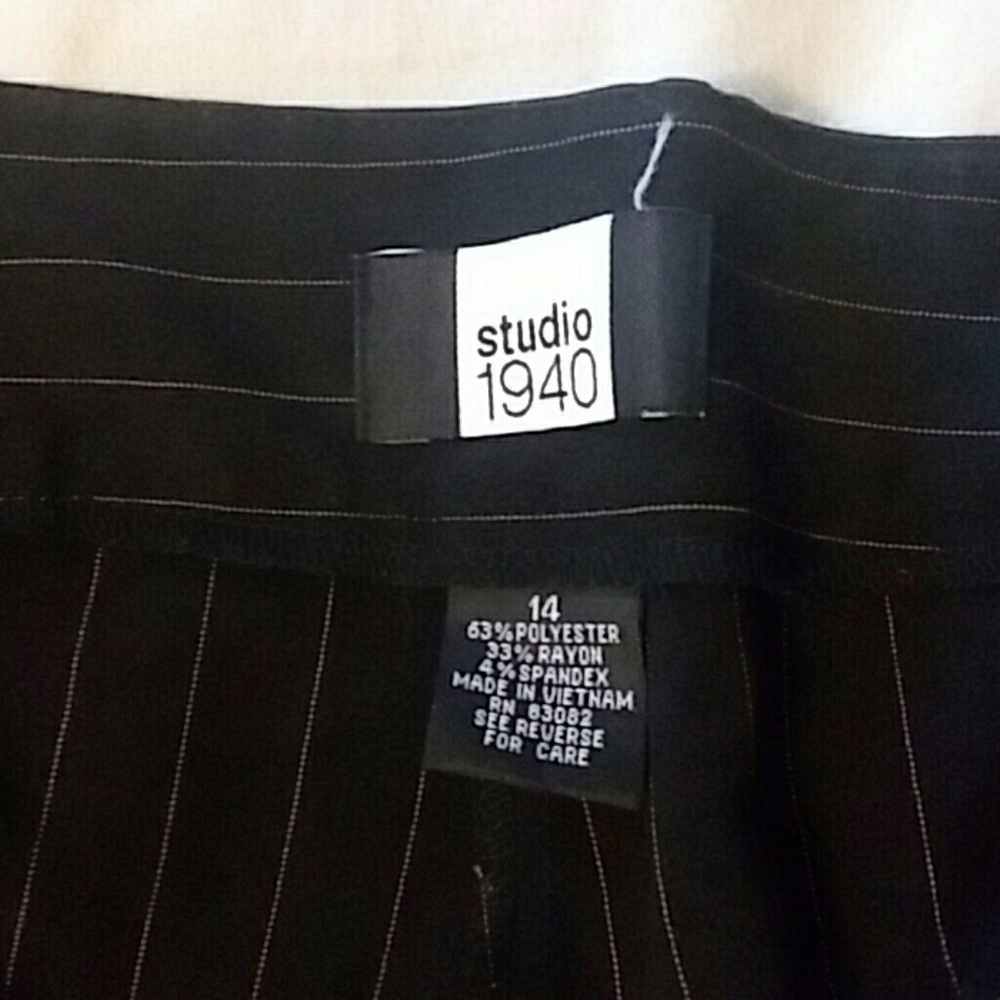 Pants - Picture 2 of 3